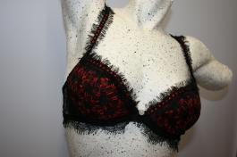 soutien gorge avec armatures  LISE CHARMEL HAUTE COUTURE