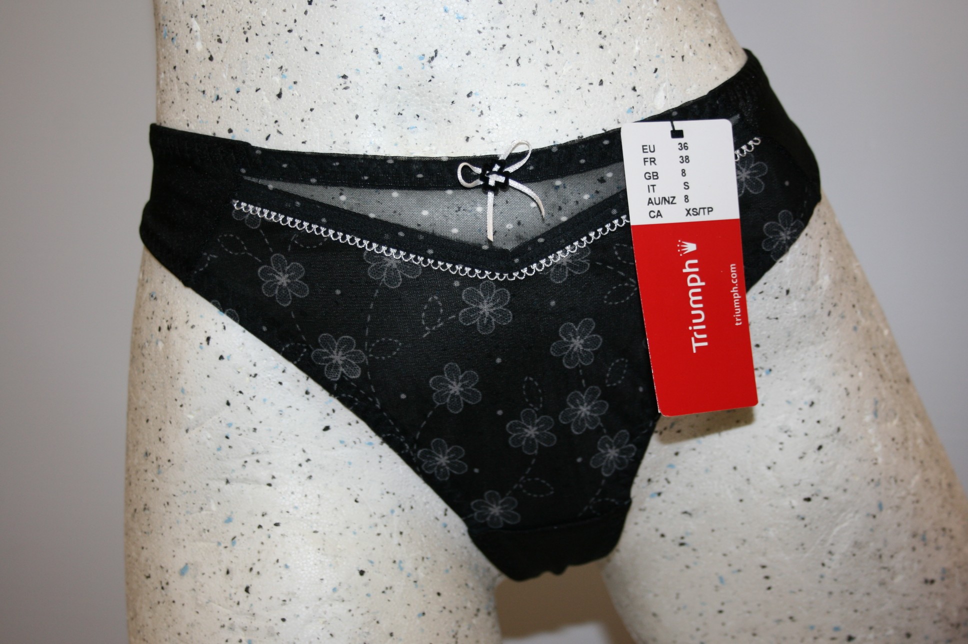 String Fancy Desire Triumph Pas Cher Sur Lingerie De Marques Fr